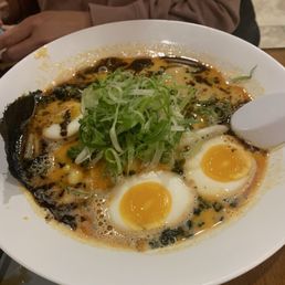 Delicious Black Garlic Tonkotsu with my request of extra spicy  but I got Mild Taste