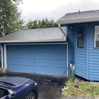 Garage Tech - Before picture - Garage Door Services Near Me - Bothell, Washington