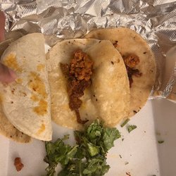 Doggo’s  - Tacos Burritos Juarez Hot Dogs Tortas - Los tacos al Pastor $15 for this crap can you believe it