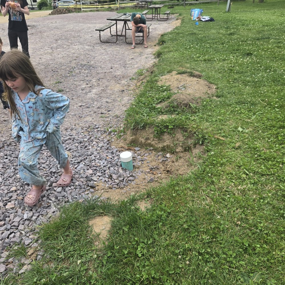 Sky High Camping Resort - Drop-off from grass to gravel - Campgrounds Near Me - Portage, Wisconsin Sky High Camping Resort - Drop-off from grass to gravel - Campgrounds Near Me - Portage, Wisconsin