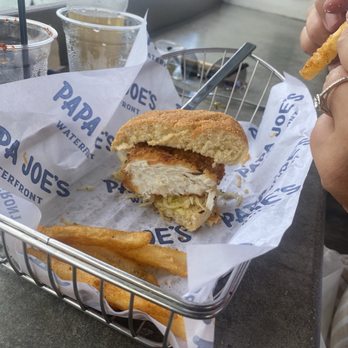 Papa Joe’s Waterfront - Tiki Fish Sandwich - incredible taste and texture - Seafood Near Me - Islamorada, Florida