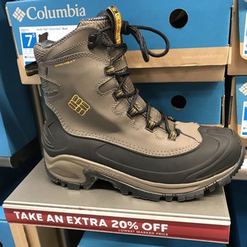Columbia Factory Store - Sports Wear Near Me - Norfolk, Virginia