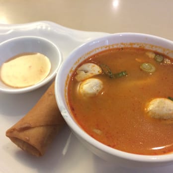Thai On Yonge - Lemongrass soup with spring roll (lunch combo). - Thai Near Me - Toronto, Ontario Thai On Yonge - Lemongrass soup with spring roll (lunch combo). - Thai Near Me - Toronto, Ontario