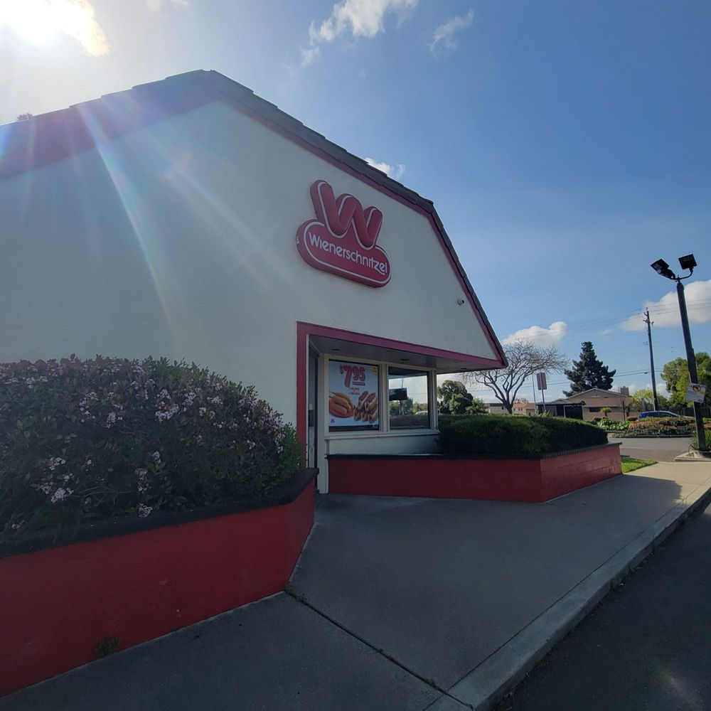Wienerschnitzel - Fast Food Near Me - Fremont, California Wienerschnitzel - Fast Food Near Me - Fremont, California
