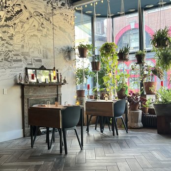 Wunderbar - Such gorgeous light. The space is perfectly curated and cozy! - Bars Near Me - Bellows Falls, Vermont