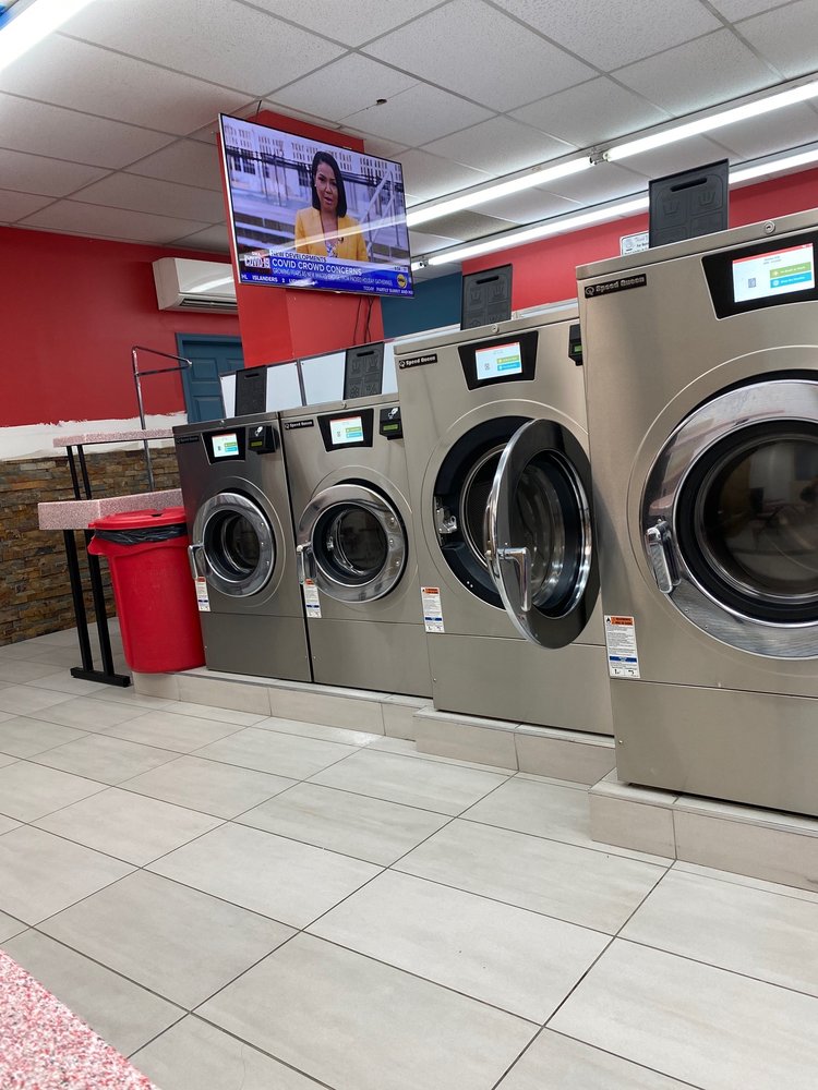 FAMILY LAUNDRY Updated August 2024 11 Photos & 11 Reviews 229