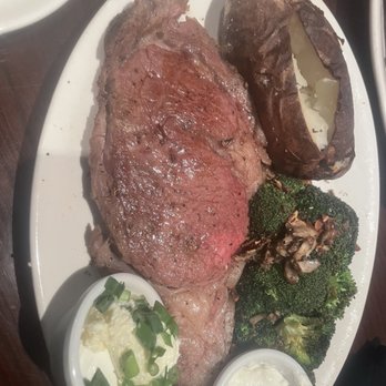 BJ's Restaurant & Brewhouse - Prime Rib* - New American Near Me - Glendale, California BJ's Restaurant & Brewhouse - Prime Rib* - New American Near Me - Glendale, California