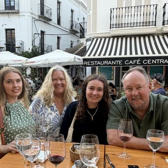 Mesón Siglo XIX - Great location on the lively Main Street - Tapas Bars Near Me - Tarifa, California
