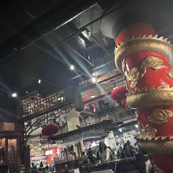 Tasty China Jia - Decor - Szechuan Near Me - Atlanta, Georgia