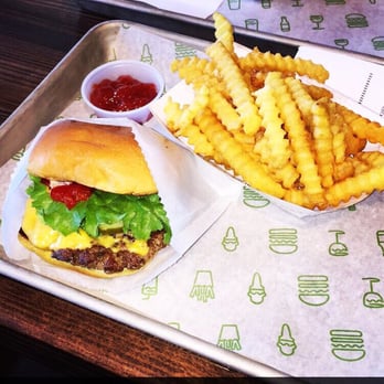Shake Shack Buckhead - Burgers Near Me - Atlanta, Georgia Shake Shack Buckhead - Burgers Near Me - Atlanta, Georgia