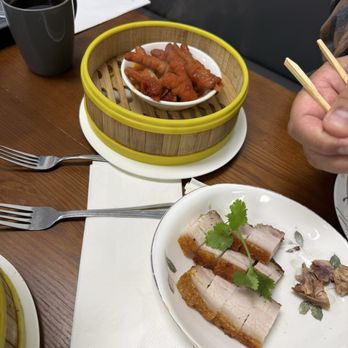 New Hong Kong - A11.Steamed Chicken Feet w.Black Bean Sauce- and S8.Crispy Roast Pork- - Chinese Near Me - Merced, California New Hong Kong - A11.Steamed Chicken Feet w.Black Bean Sauce- and S8.Crispy Roast Pork- - Chinese Near Me - Merced, California