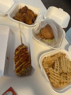 Fadis Lebanese Grill express by null