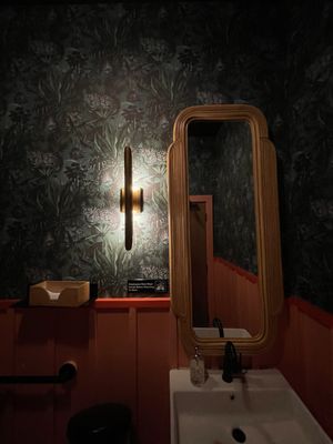 The Emerald Lounge by null