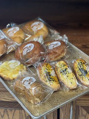 Manmi Bakery by null