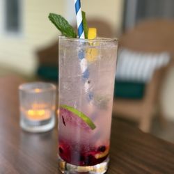 Pentagöet Inn & Pub - Blueberry Smash