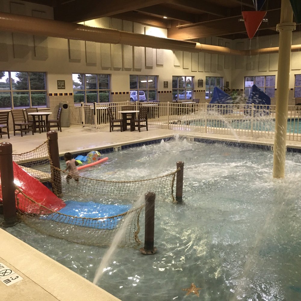 The kiddie pool.