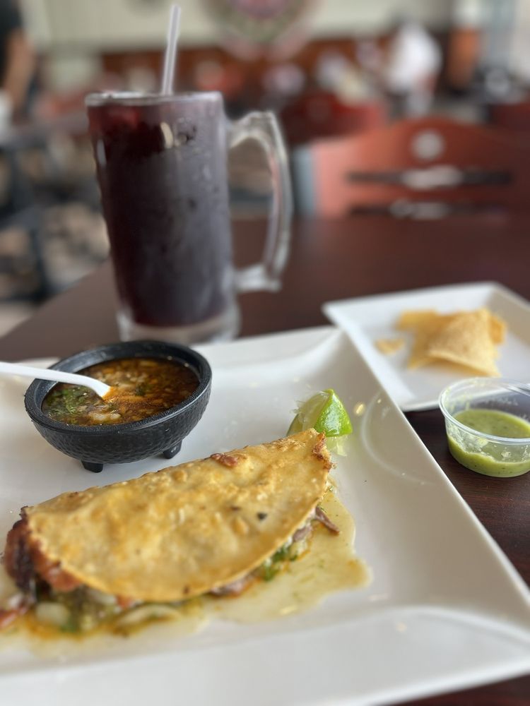 Bronzes Taqueria
