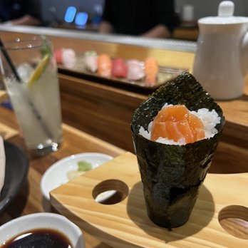 Ocean Code Handroll Bar - Salmon hand roll - Japanese Near Me - Carle Place, New York
