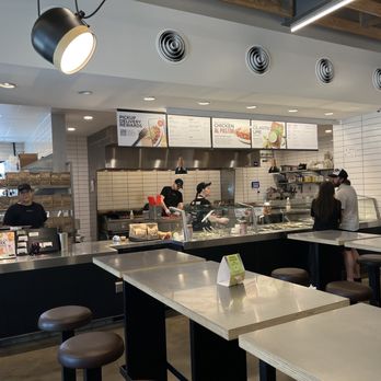 Chipotle Mexican Grill - Interior dining - Mexican Near Me - Hope Mills, North Carolina