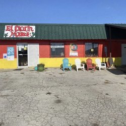 El Clarin Supermarket