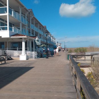Bethany Beach - Boardwalk - Beaches Near Me - Bethany Beach, Delaware