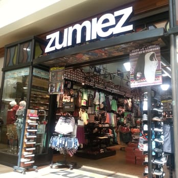ZUMIEZ - Updated October 2025 - 12 Photos - 5308 Pacific Ave