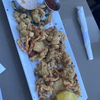 Bluewater Grill - Calamari's appetizer - Seafood Near Me - Avalon, California