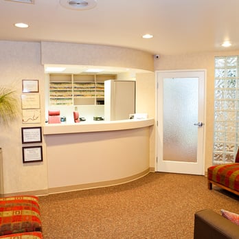 Hale & Hale - Reception area - General Dentistry Near Me - Santa Monica, California Hale & Hale - Reception area - General Dentistry Near Me - Santa Monica, California