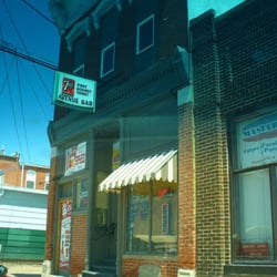 Avenue Bar