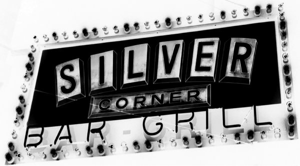 Silver Corner Bar by null