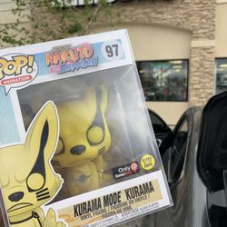 Gamestop - Naruto Kurama Mode Glow in the dark GameStop Exclusive