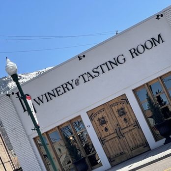 IG Winery & Tasting Room - the front of the building - Wineries Near Me - Cedar City, Utah