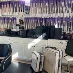 Essence Hair Studio - Hotel Collection order arives