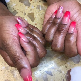 Starlight Nails - Nail Salons Near Me - Eastpointe, Michigan