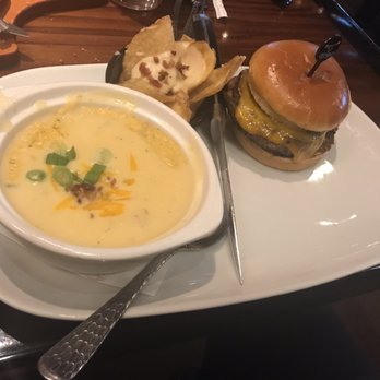 LongHorn Steakhouse - Steakhouses Near Me - Georgetown, Texas