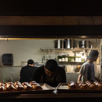 Long Nine Junction - Sweet rolls and Chefs - New American Near Me - Springfield, Illinois