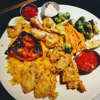 Tucker's Restaurant - Combo platter - Bars Near Me - Anderson, South Carolina