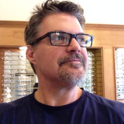 American Eyecare Center - Stylin'