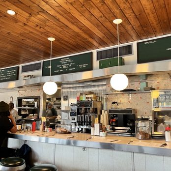 Phoenicia Diner - Diners Near Me - Phoenicia, New York