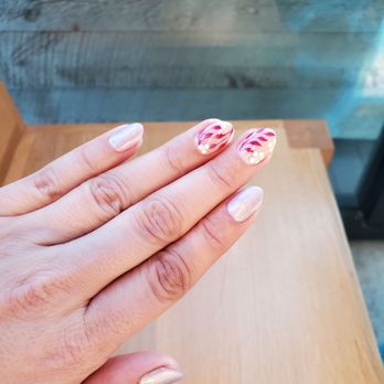 The 10 Tiny Canvases - Shellac Gel Manicure - Nail Art - Nail Technicians Near Me - San Diego, California