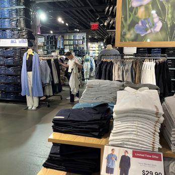 MUJI FIFTH AVENUE - Updated October 2025 - 284 Photos & 129 Reviews