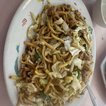 Shanghai Yau Fat - Shanghai noodles chow mein - Chinese Near Me - Alhambra, California Shanghai Yau Fat - Shanghai noodles chow mein - Chinese Near Me - Alhambra, California