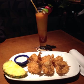Red Lobster - Coconut shrimp with Berry Mango Daquiri - Seafood Near Me - Reno, Nevada Red Lobster - Coconut shrimp with Berry Mango Daquiri - Seafood Near Me - Reno, Nevada