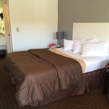 Bridgepoint Inn Daly City - Bed - Hotels Near Me - Daly City, California