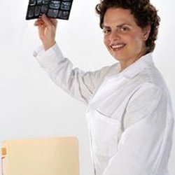 Maria E Manzor, DDS