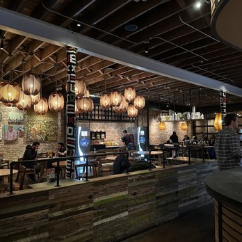 Nando's Peri-Peri - South African Near Me - Chicago, Illinois Nando's Peri-Peri - South African Near Me - Chicago, Illinois
