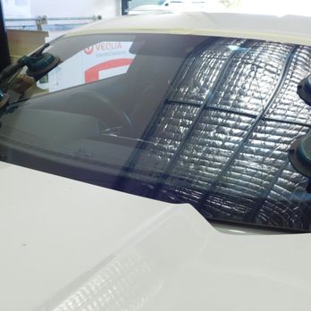 Speedy Autoglass - Windscreen Replacement - Windshield Installation & Repair Near Me - Helensvale, QLD Speedy Autoglass - Windscreen Replacement - Windshield Installation & Repair Near Me - Helensvale, QLD