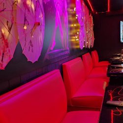Tokyo Club - Restaurant decor