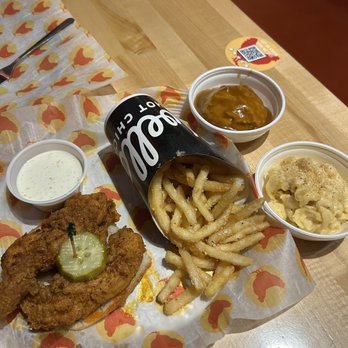 Joella's Hot Chicken - Desserts Near Me - Crescent Springs, Kentucky Joella's Hot Chicken - Desserts Near Me - Crescent Springs, Kentucky