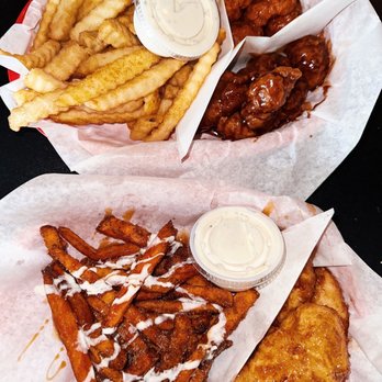 Wings Cafe - Westport - Chicken Wings Near Me - Kansas City, Missouri Wings Cafe - Westport - Chicken Wings Near Me - Kansas City, Missouri